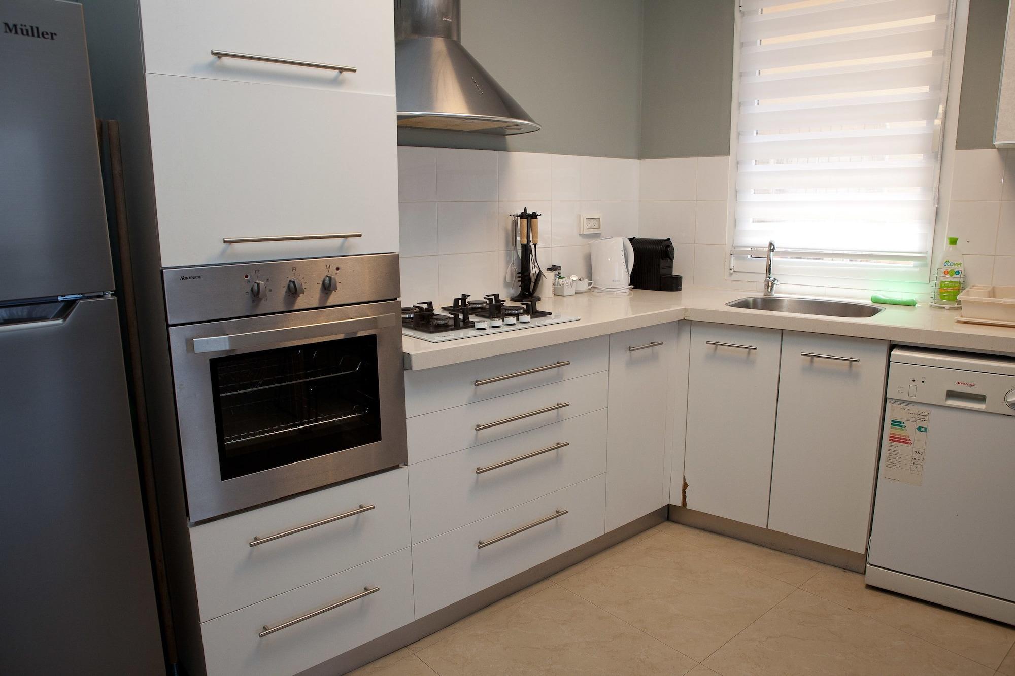 Liber Apartments By Raphael Hotels Tel Aviv Bagian luar foto