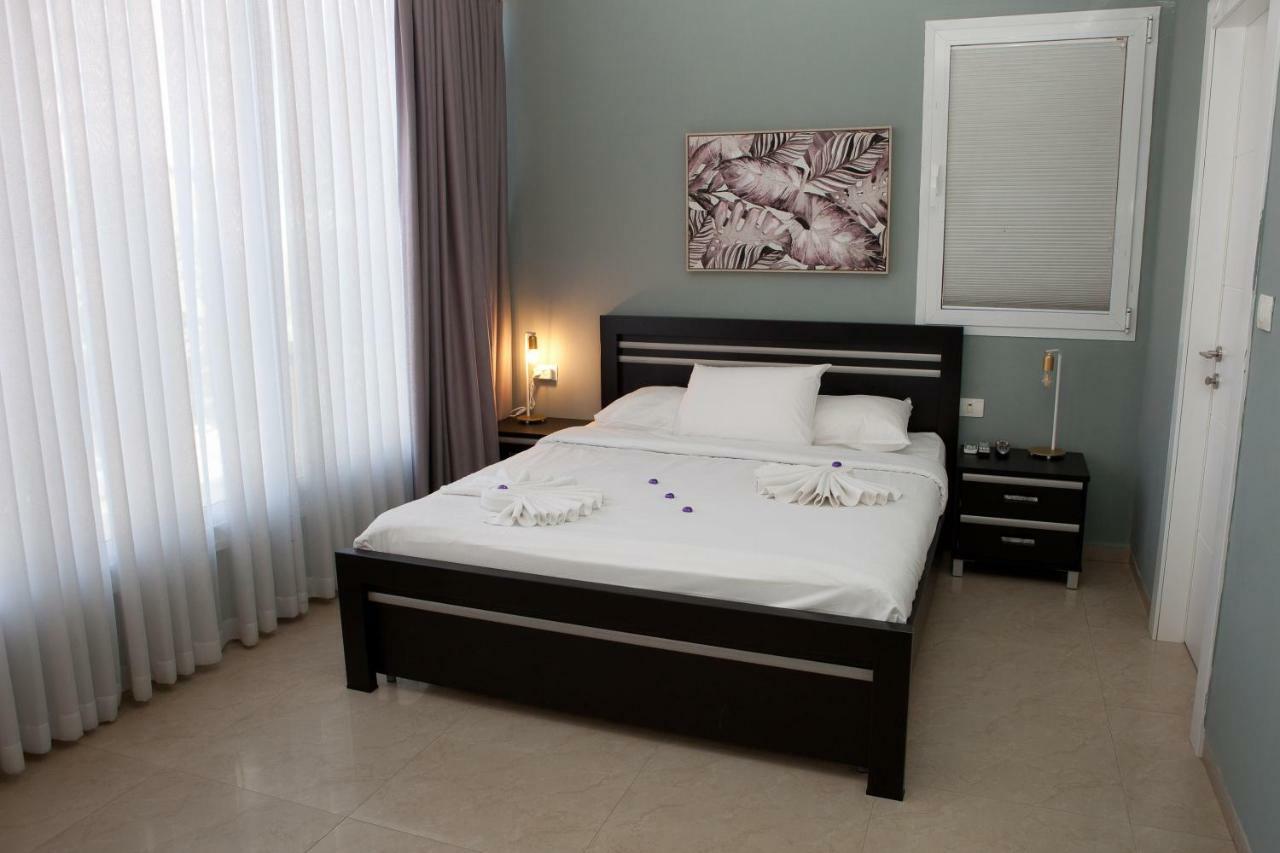 Liber Apartments By Raphael Hotels Tel Aviv Bagian luar foto
